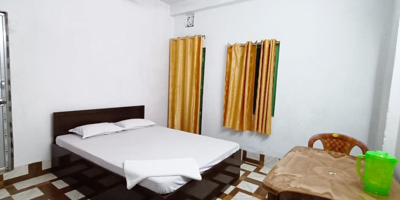 Bagdogra Home Stay - Near Airport Dış mekan fotoğraf